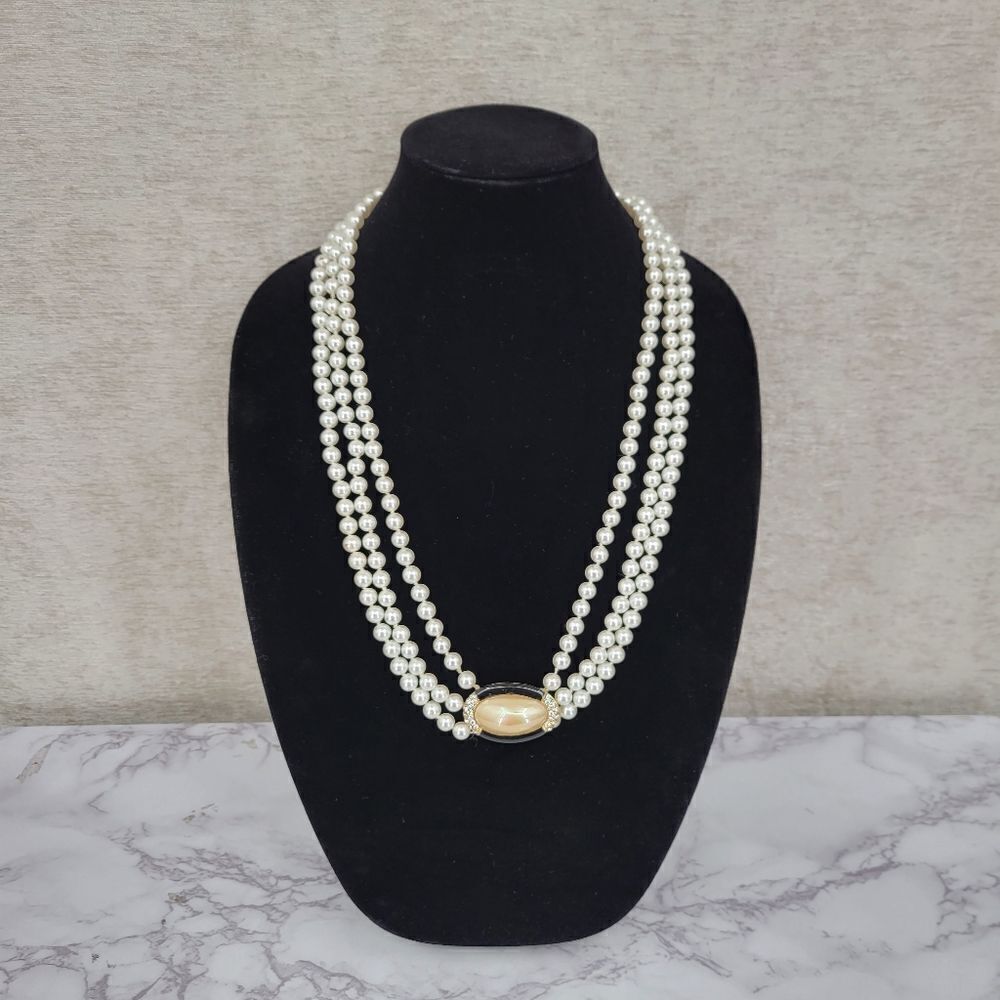 Elegant Triple-Strand Faux Pearl Necklace Black Enamel Rhinestone Pendant